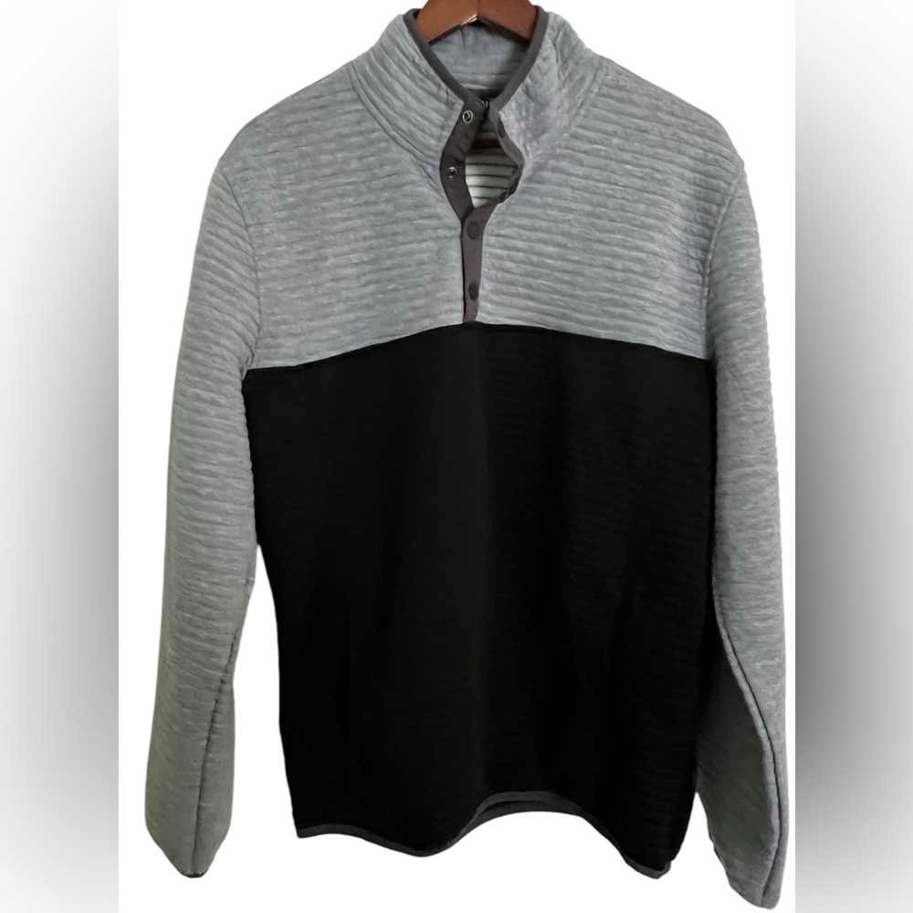 Stoic Men's Gray and Black 1/4 Snap Pullover Jacket, Size M